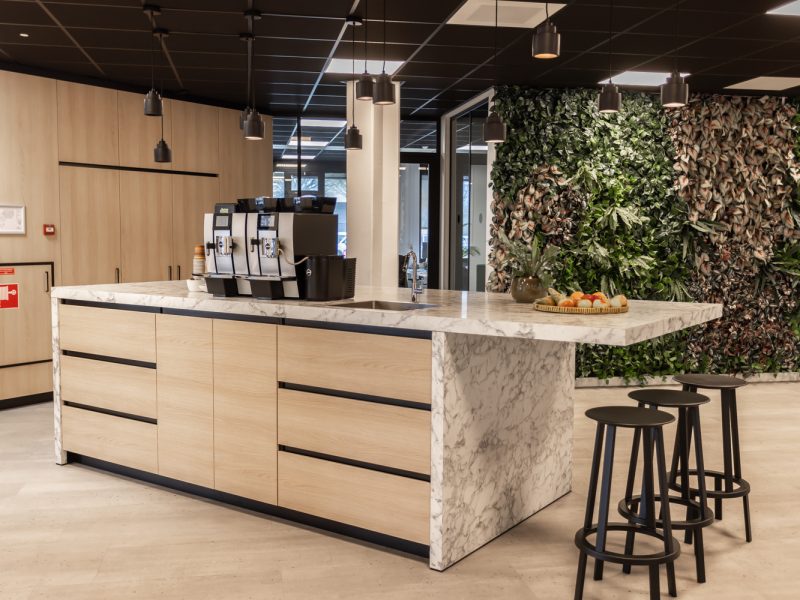 Interieurbouw Heusden – Talis – Kantoorinrichting – Grand Café